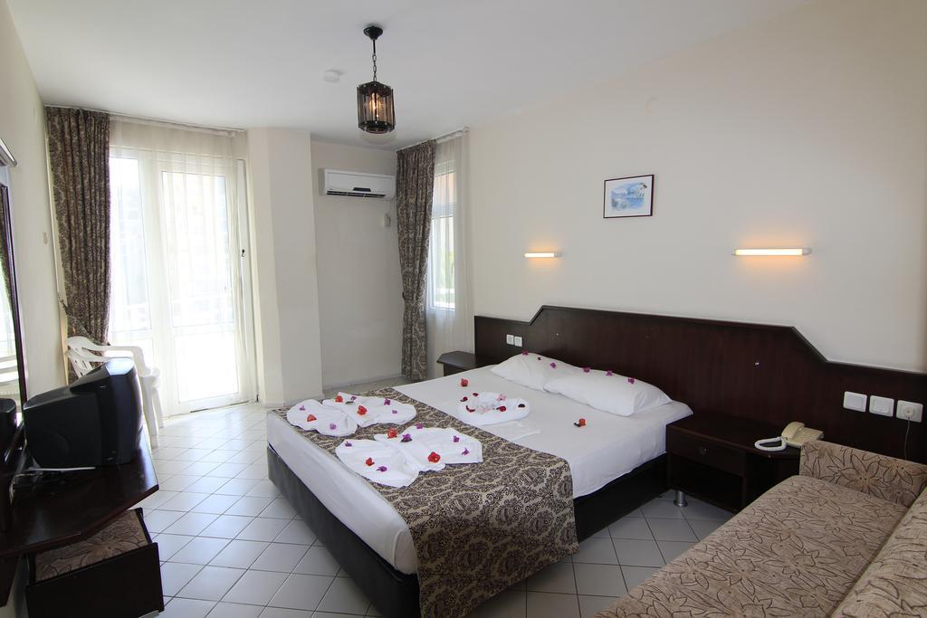 Bariscan Hotel Alanya Esterno foto