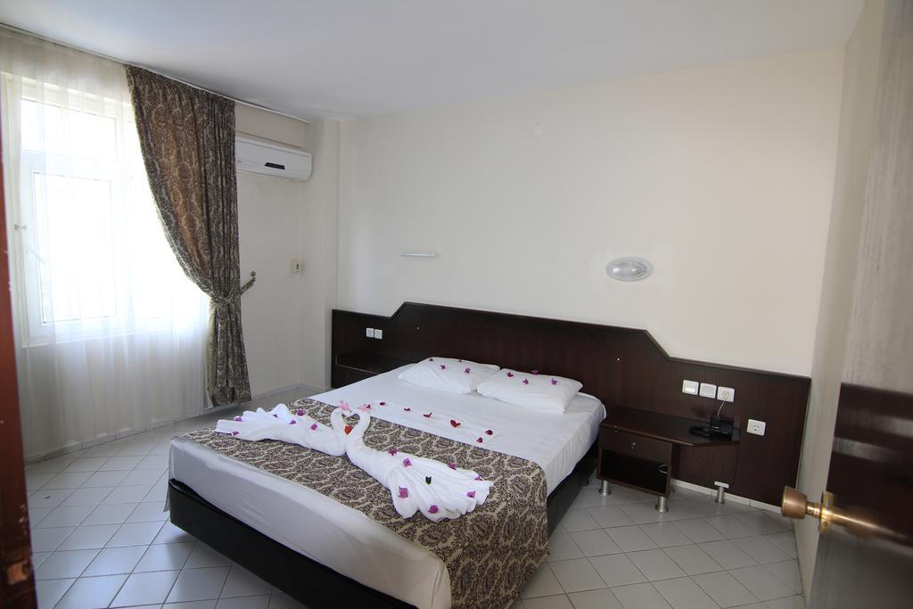 Bariscan Hotel Alanya Esterno foto