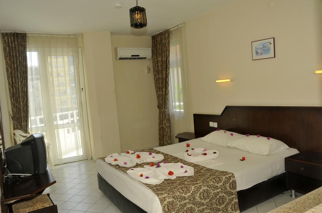 Bariscan Hotel Alanya Esterno foto